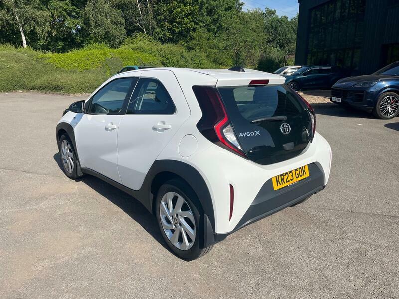 Toyota Aygo X Automatic White #6