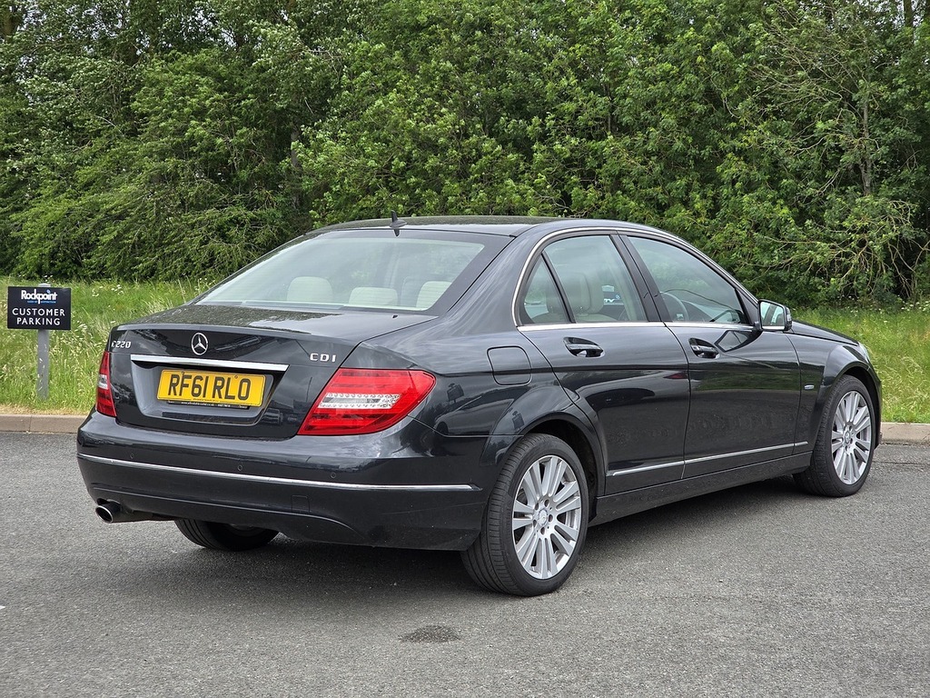 Mercedes-Benz C Class C220 Cdi Blueefficiency Elegance Black #2