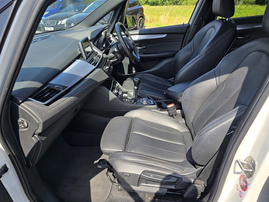 BMW 2 Series Gran Tourer 218I M Sport DS65UWU White #4