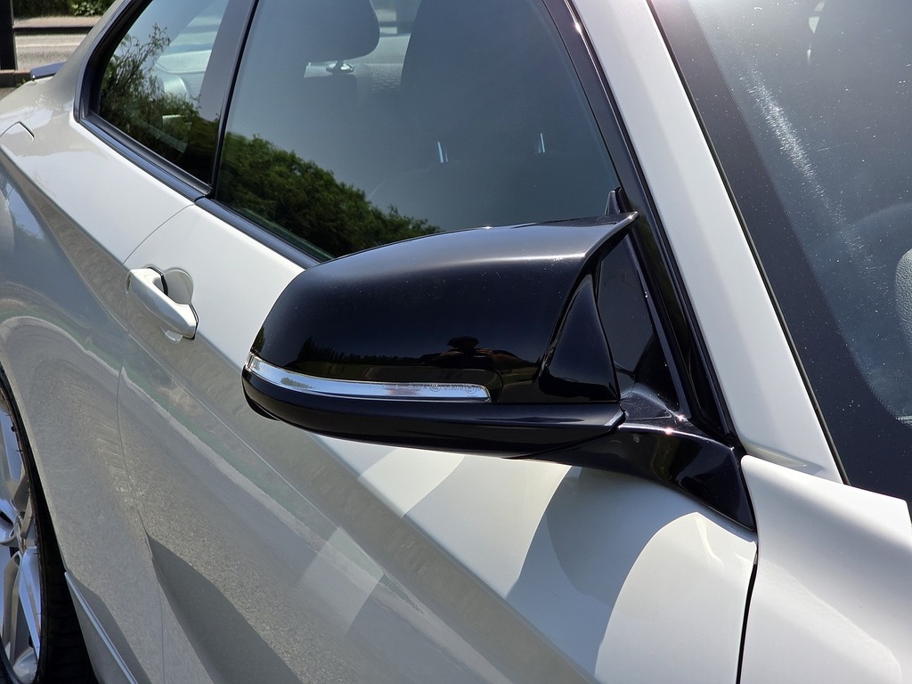 BMW 2 Series Se White #39