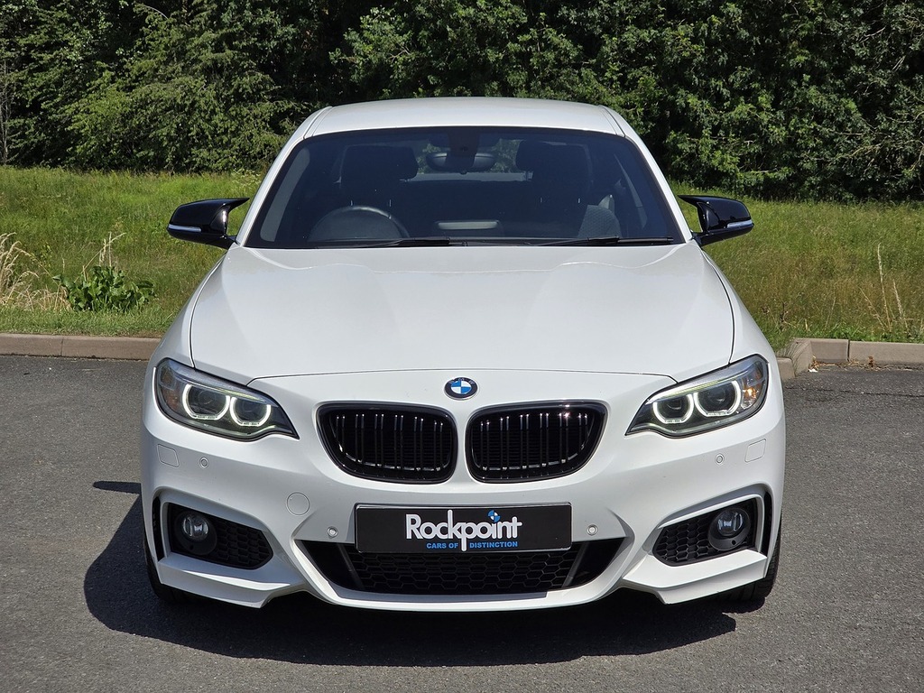 BMW 2 Series Se White #9