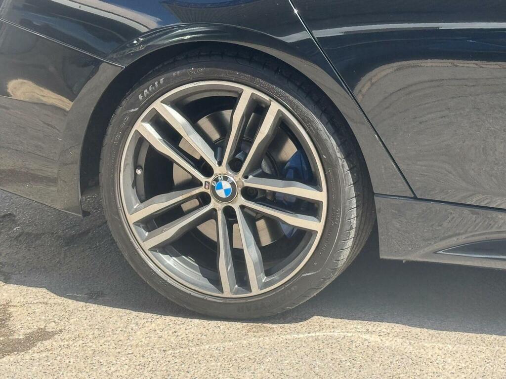 BMW 3 Series 2.0 320D M Sport Shadow Edition Touring Euro Black #3