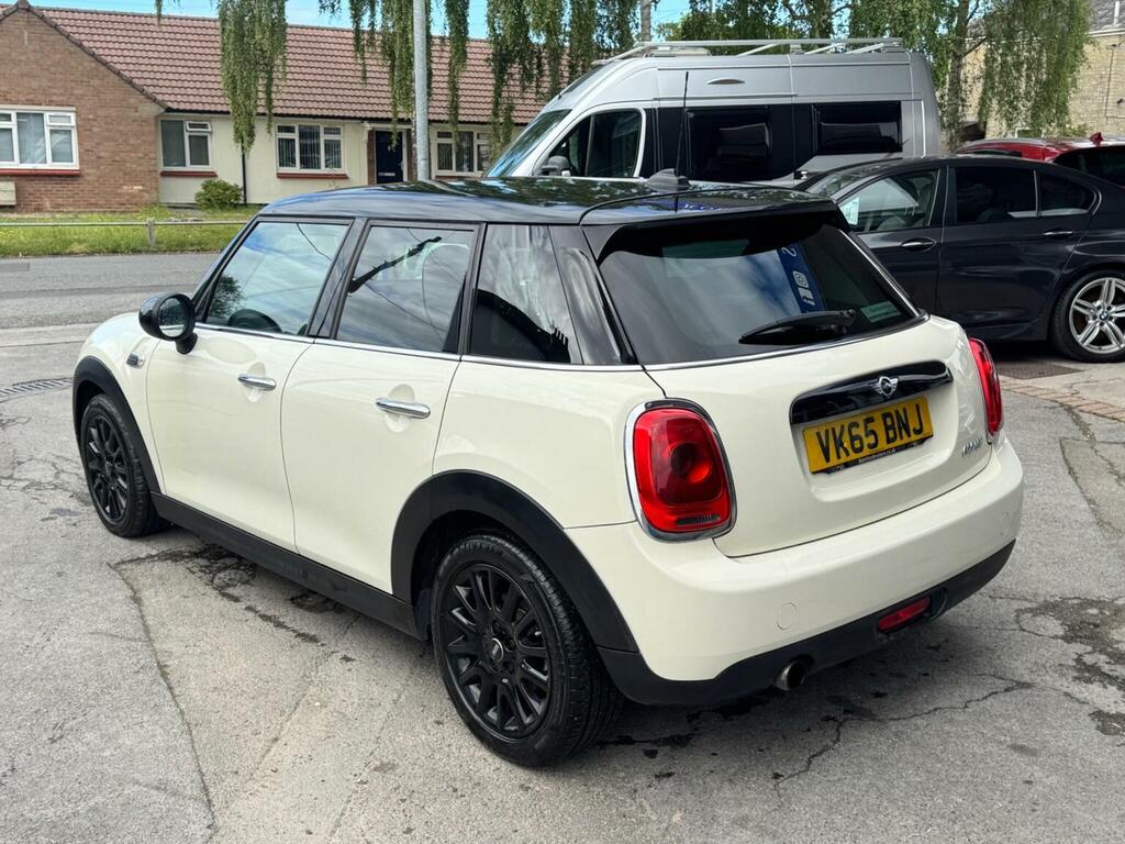 Mini Hatch  Black #11