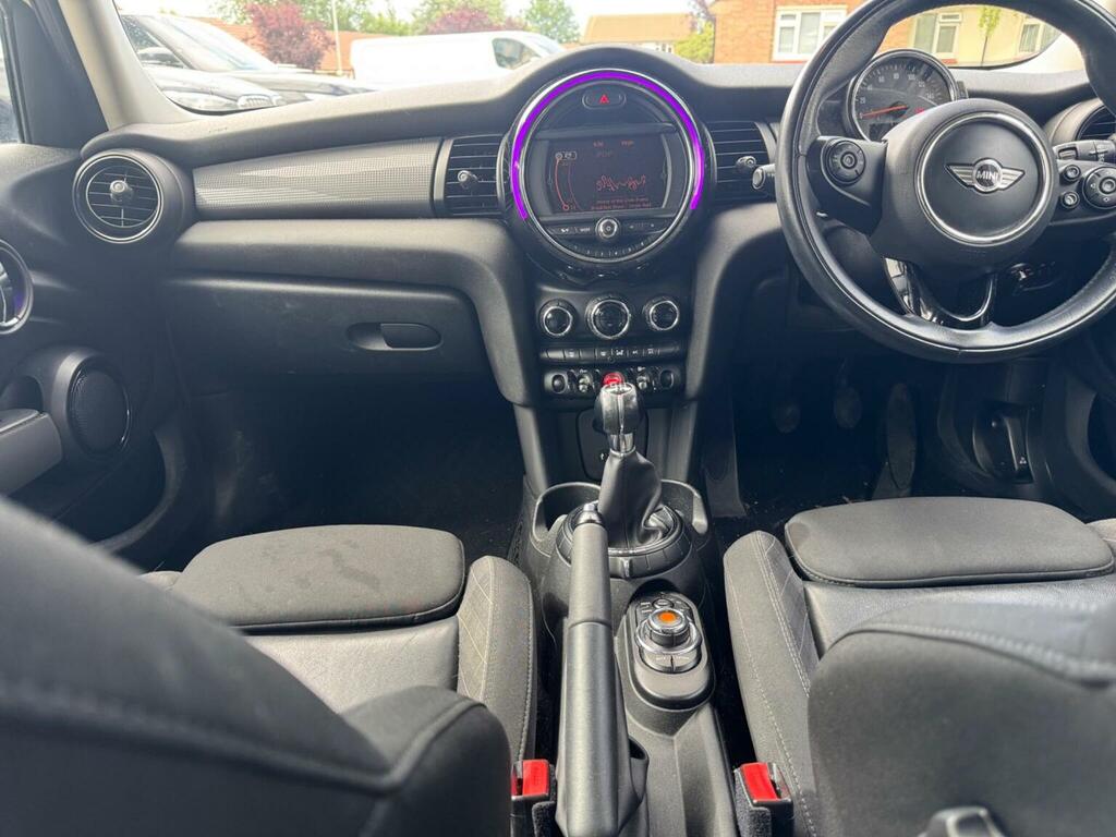 Mini Hatch  Black #17
