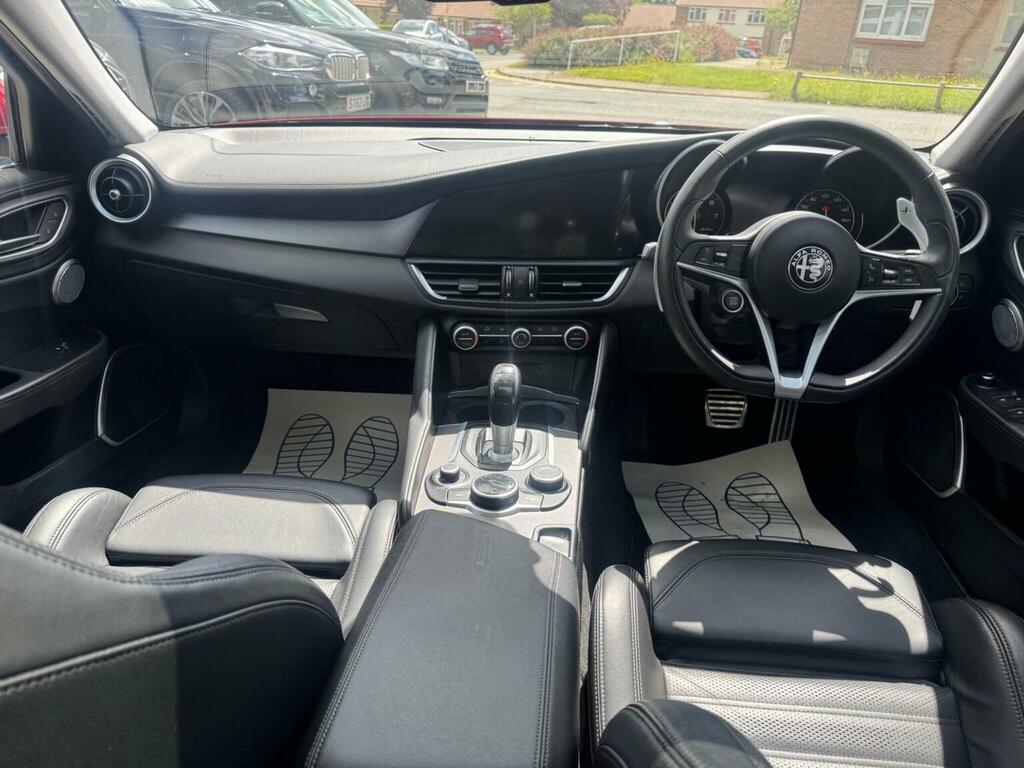 Alfa Romeo Giulia White #18