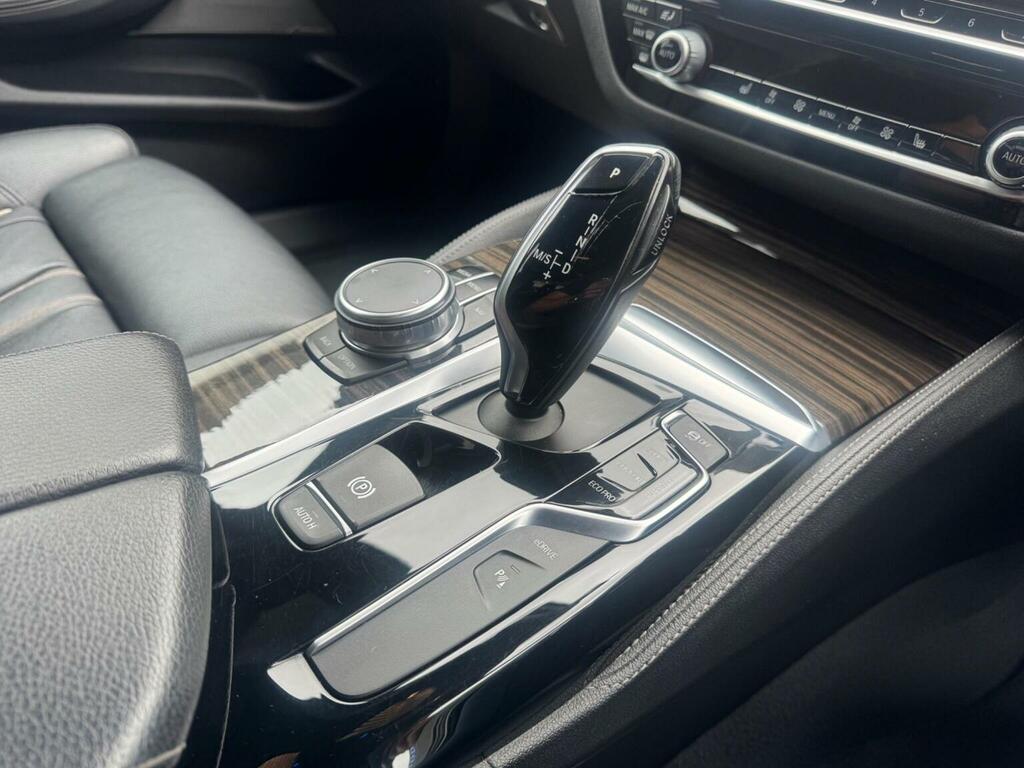 BMW 5 Series M Sport Grey #20