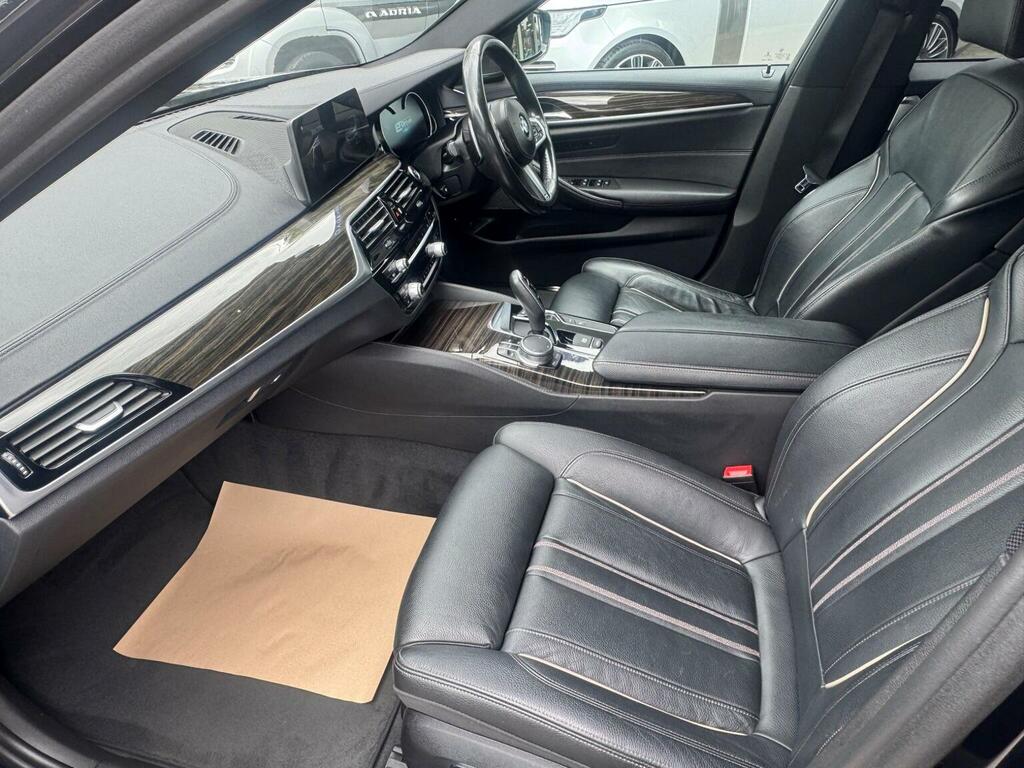 BMW 5 Series M Sport Grey #19