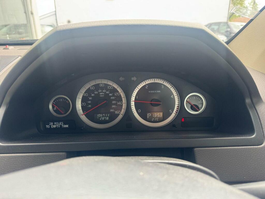 Volvo XC90 2.4L D5 R-design Nav Awd 200 Bhp Blue #19