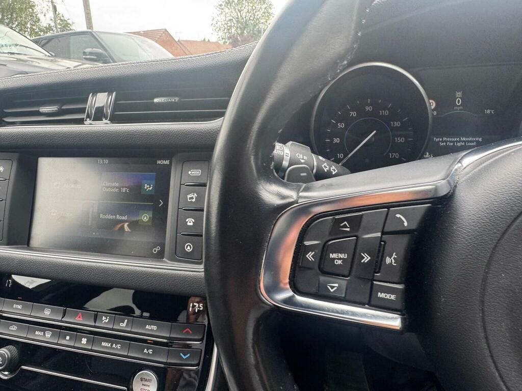 Jaguar XF Xf V6 S D Red #21
