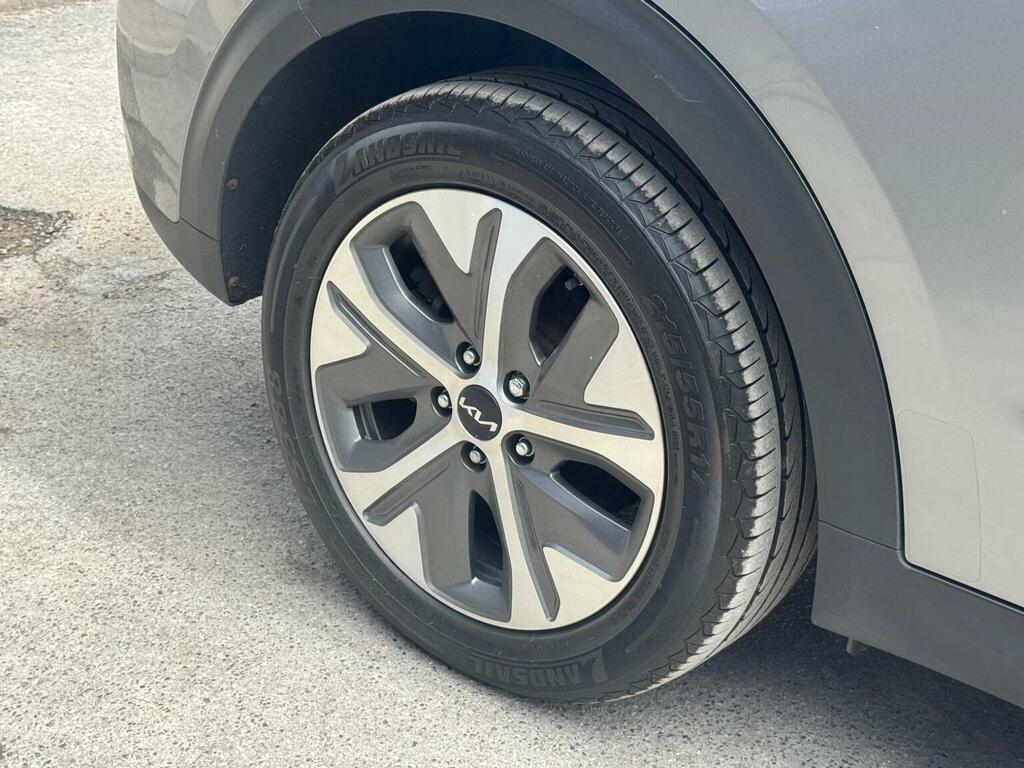 Kia Niro Suv Grey #6