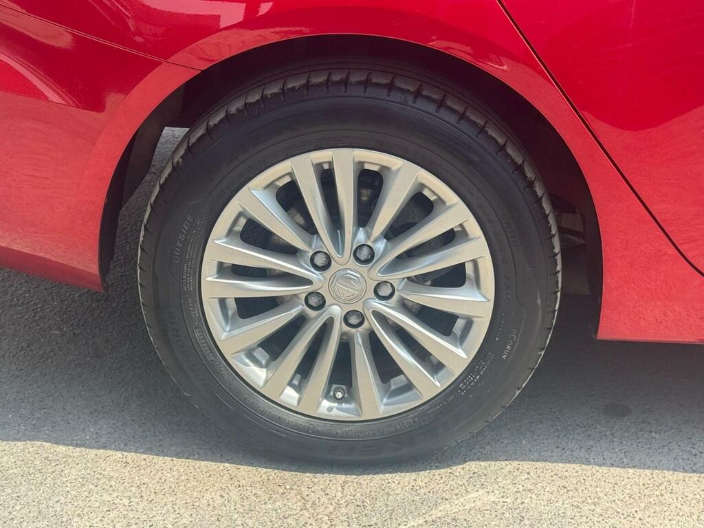 MG MG5 Estate Red #4