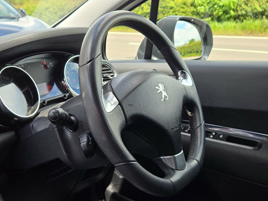 Peugeot 3008 1.2 Puretech Active Blue #30