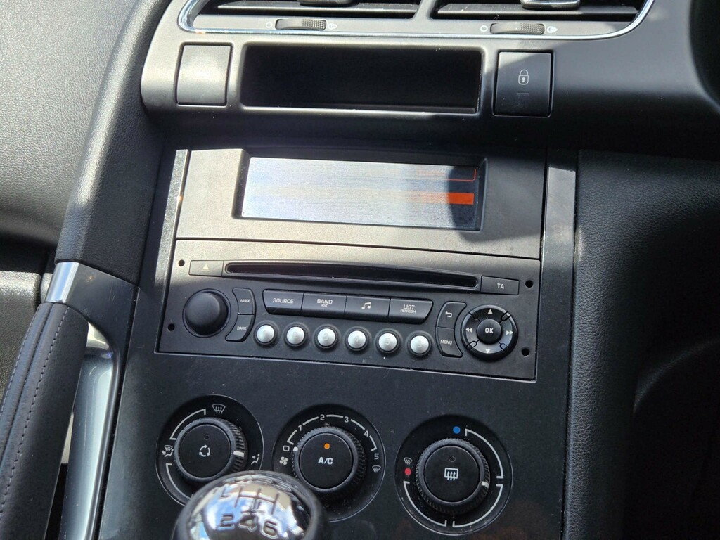 Peugeot 3008 1.2 Puretech Active Blue #37