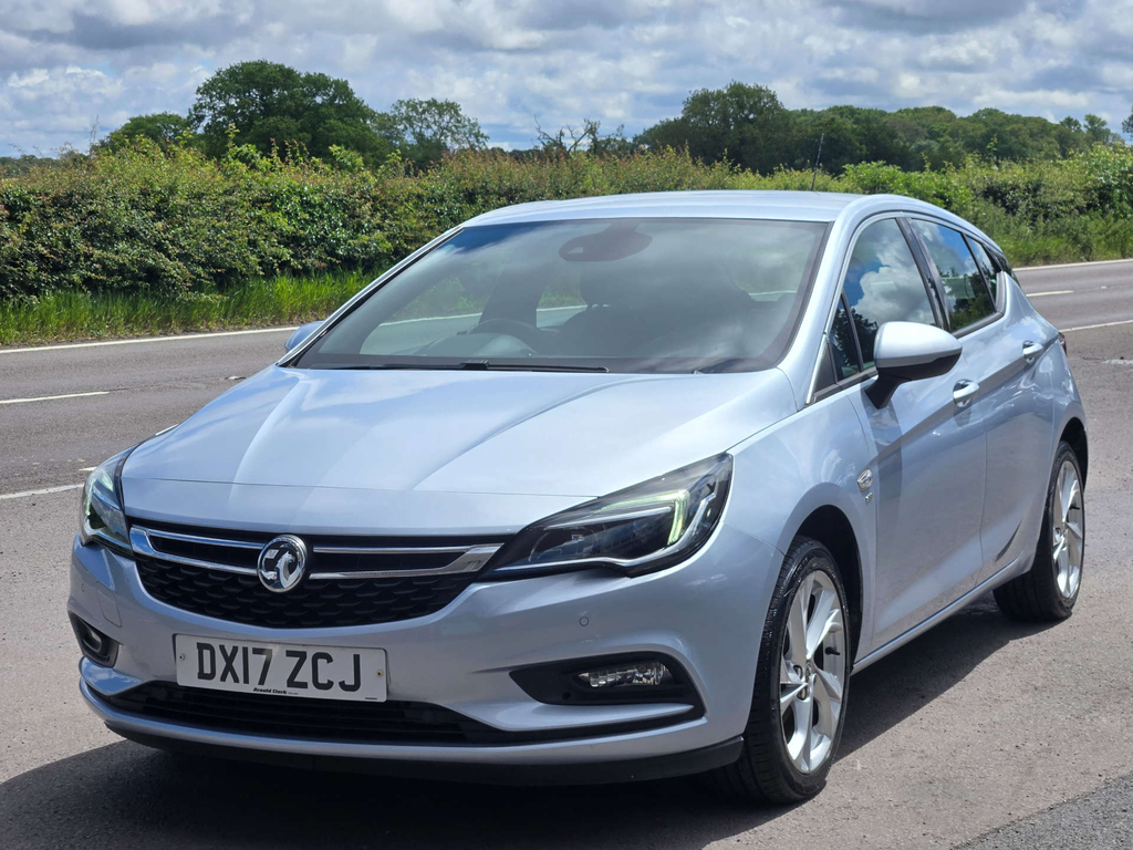 Vauxhall Astra Sri T Ss DX17ZCJ Silver #2