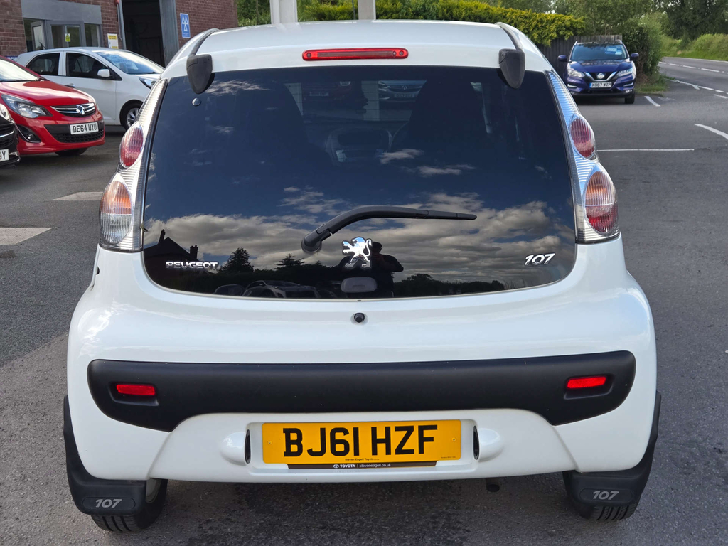 Peugeot 107 Sportium #5