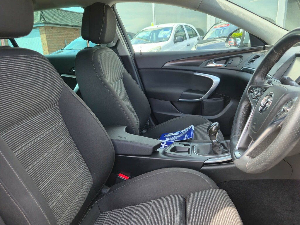 Vauxhall Insignia 1.6 Cdti Sri VX Line Nav Red #19