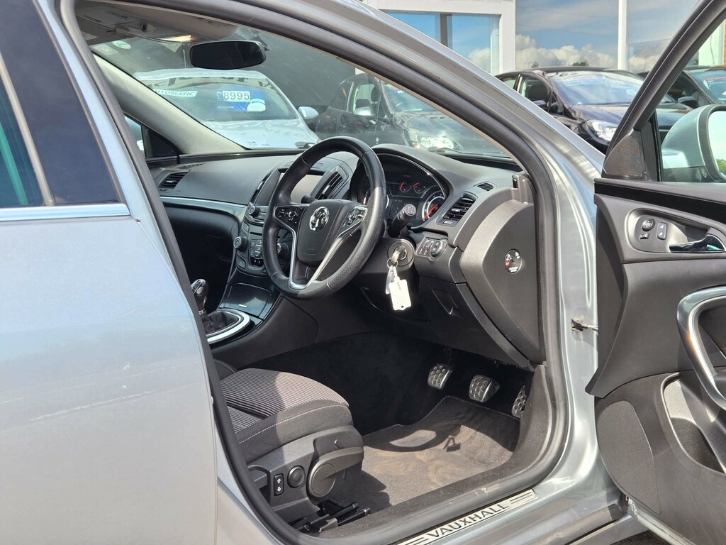 Vauxhall Insignia 1.6 Cdti Sri VX Line Nav Red #16