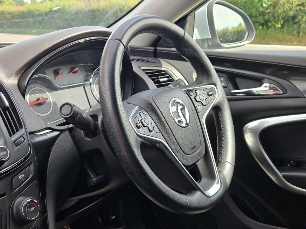 Vauxhall Insignia 1.6 Cdti Sri VX Line Nav Red #31