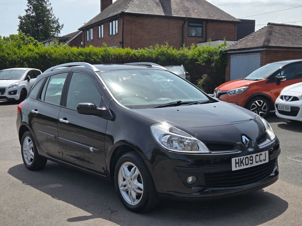 Renault Clio 1.1 Expression 16V 75 Bhp Silver #9