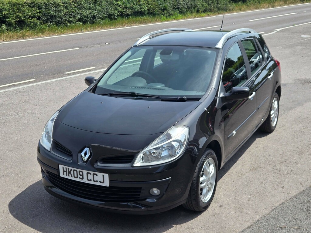 Renault Clio 1.1 Expression 16V 75 Bhp Silver #13