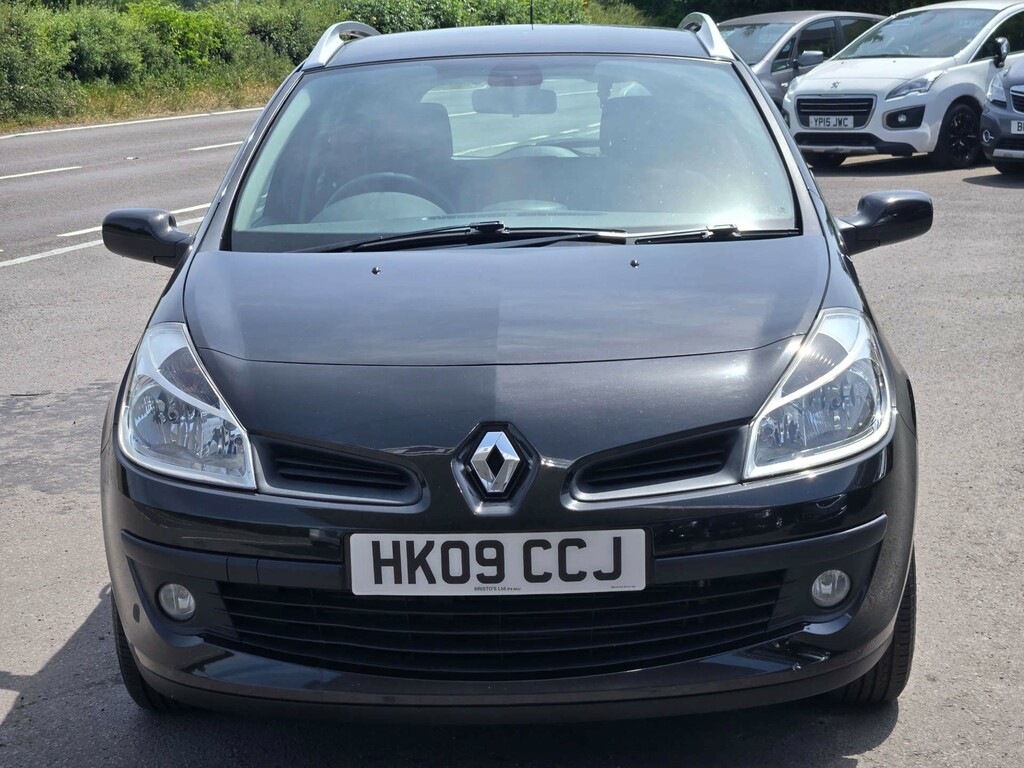 Renault Clio 1.1 Expression 16V 75 Bhp Silver #10