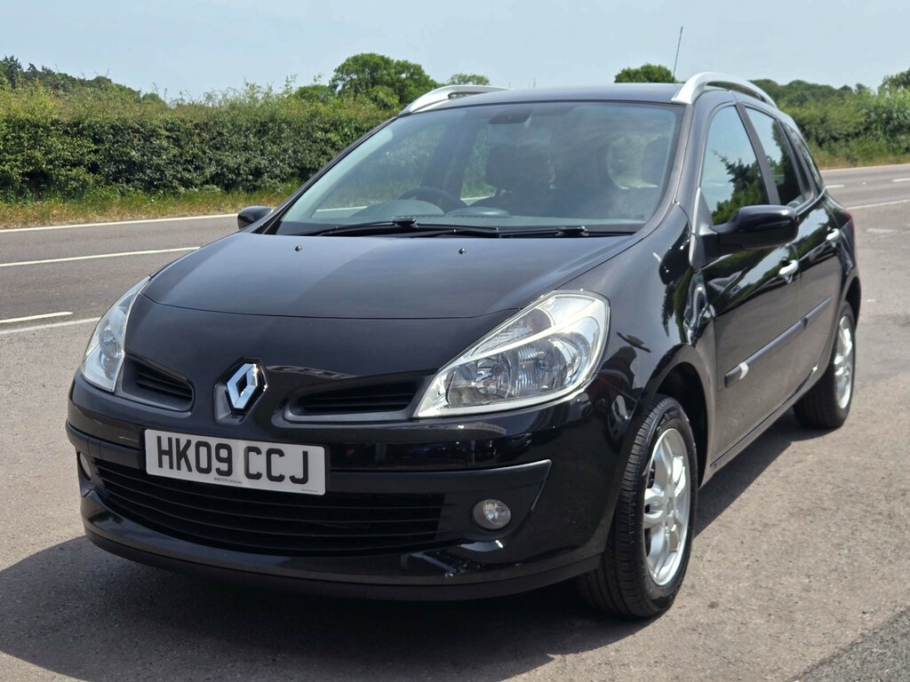 Renault Clio 1.1 Expression 16V 75 Bhp Silver #12