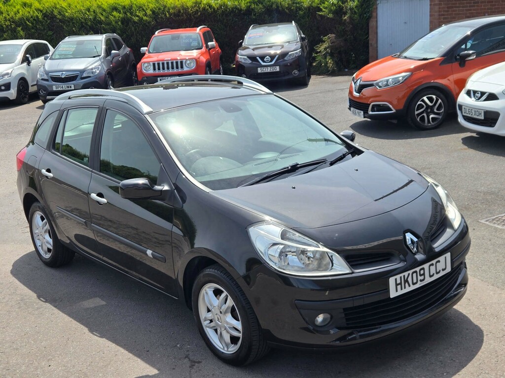 Renault Clio 1.1 Expression 16V 75 Bhp Silver #16
