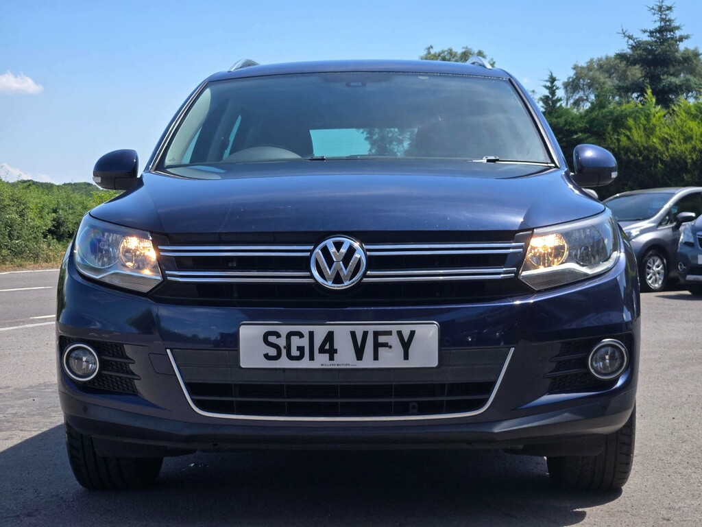 Volkswagen Tiguan Suv Black #10