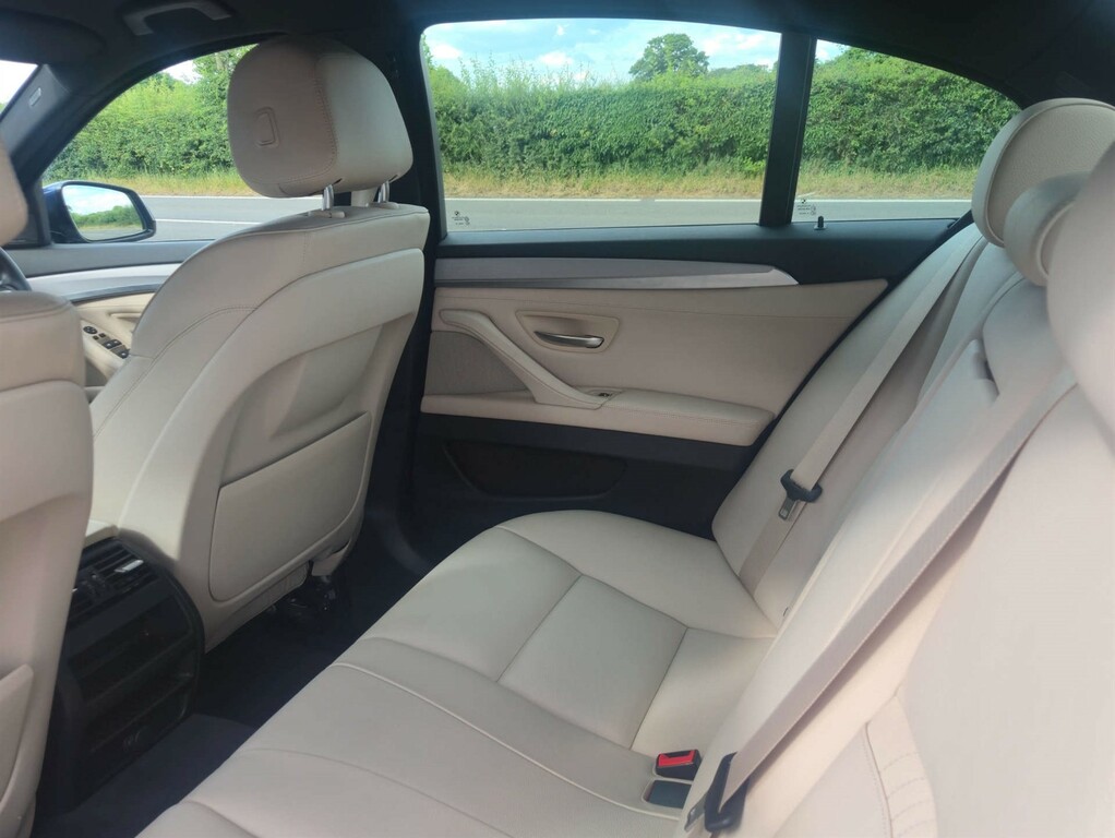 BMW 5 Series 2.0 520D Se Euro 6 Ss Silver #25