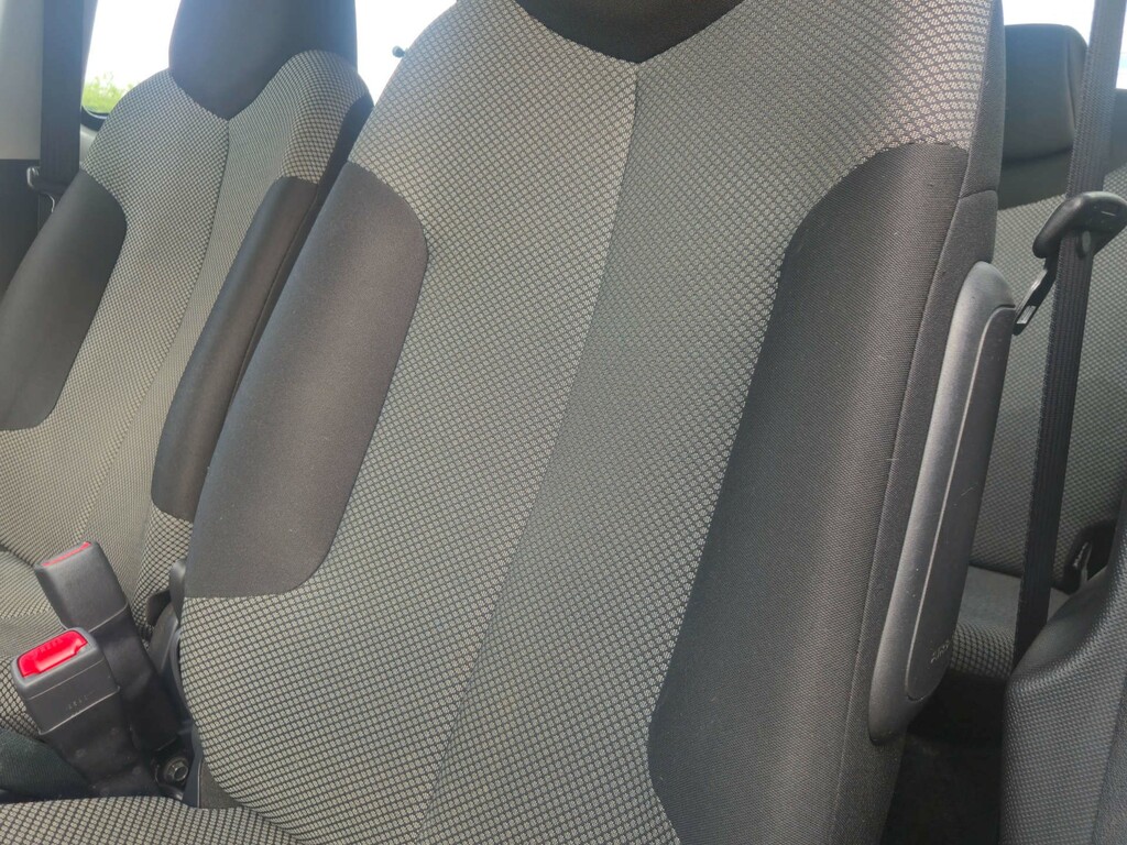 Toyota Aygo 1L X-cite Orange #30