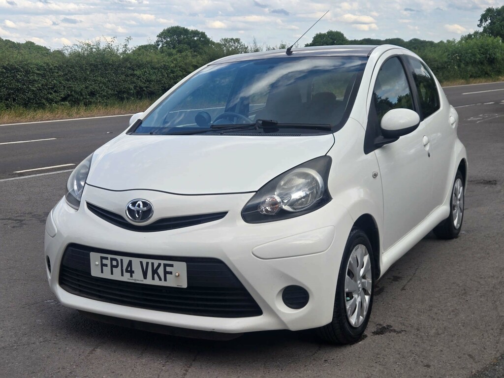 Toyota Aygo 1L X-cite Orange #11
