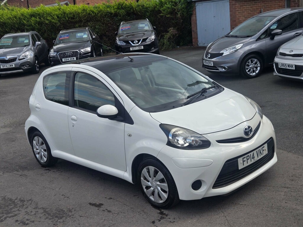 Toyota Aygo 1L X-cite Orange #15