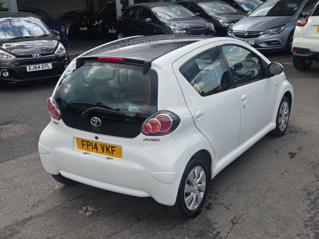 Toyota Aygo 1L X-cite Orange #14