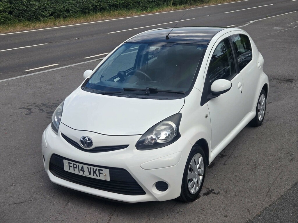 Toyota Aygo 1L X-cite Orange #12