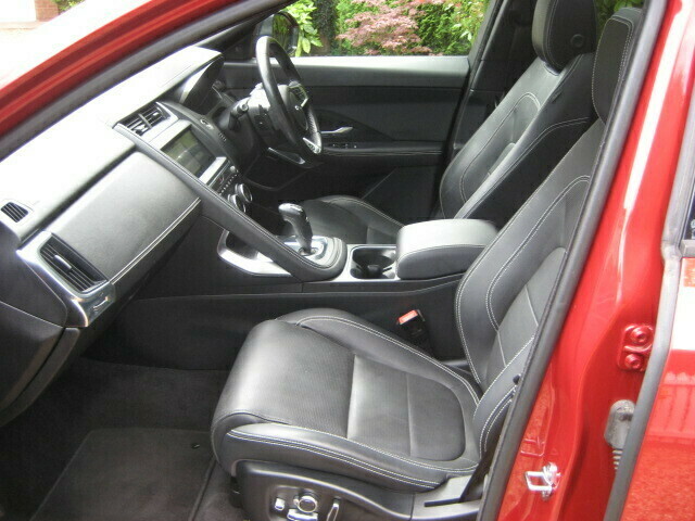 Jaguar E-Pace R-dynamic Hse 4Wd Red #3
