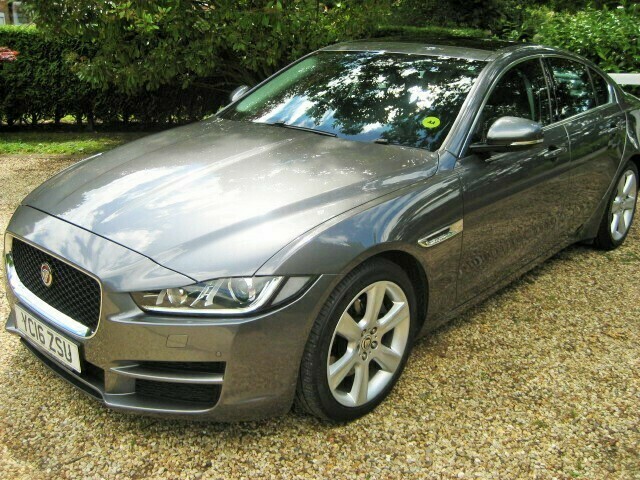Jaguar XE 2.0D Portfolio Grey #6