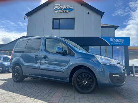 Citroen Berlingo Multispace 1.6 Bluehdi WA17DRZ Blue #3