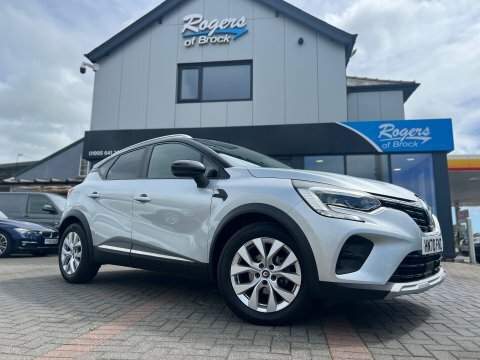 Renault Captur Iconic 1.0 Tce HN70FNZ Black #2
