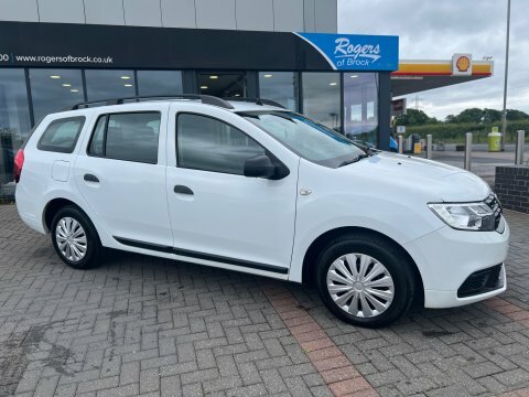 Dacia Logan Essential 1.0 Tce White #6