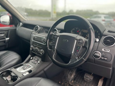 Land Rover Discovery Se Tech Sdv6 Black #7