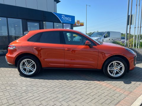 Porsche Macan Pdk ND72OMV Orange #5