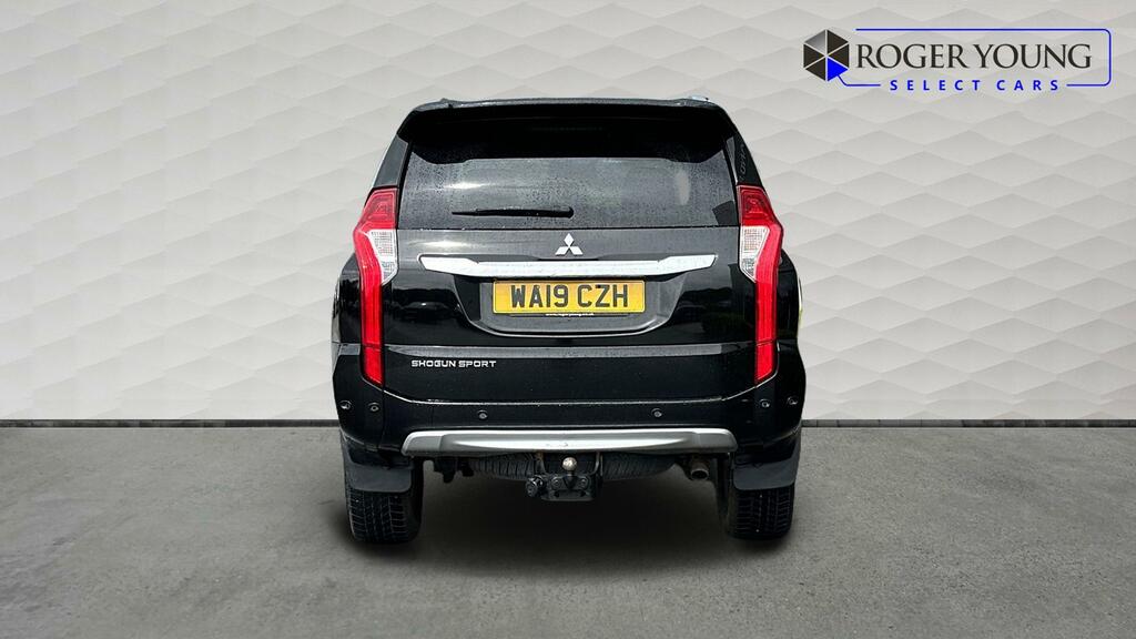 Mitsubishi Shogun Sport 2.4D 4 Black #6