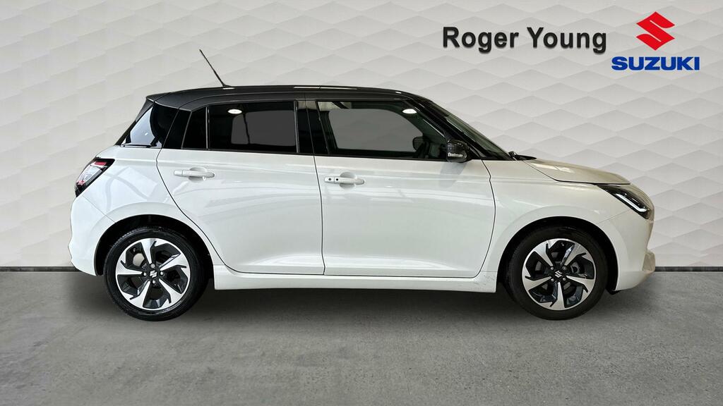 Suzuki Swift 1.2 Mhev Ultra White #5