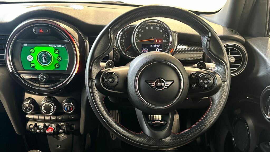 Mini Hatch 1.5 Cooper Chili Pack White #14