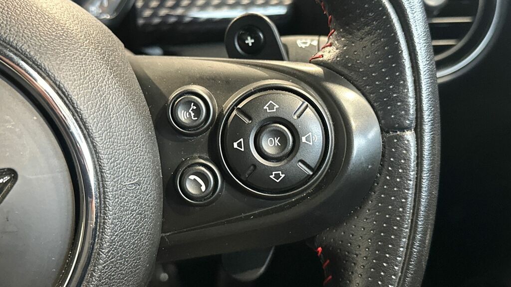 Mini Hatch 1.5 Cooper Chili Pack White #16