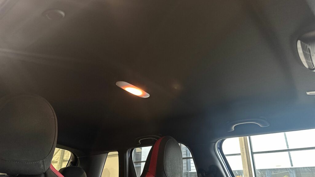 Mini Hatch 1.5 Cooper Chili Pack White #17