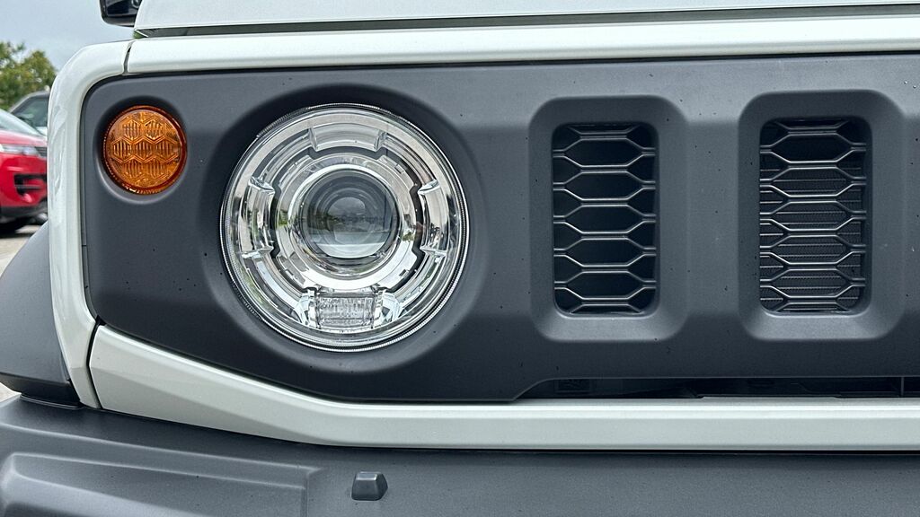 Suzuki Jimny 1.5L Null Black #18