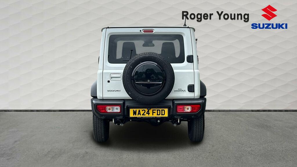 Suzuki Jimny Sierra White #6