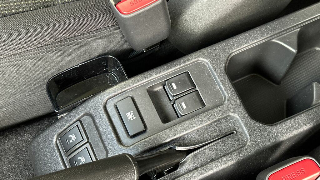 Suzuki Jimny Estate Black #29