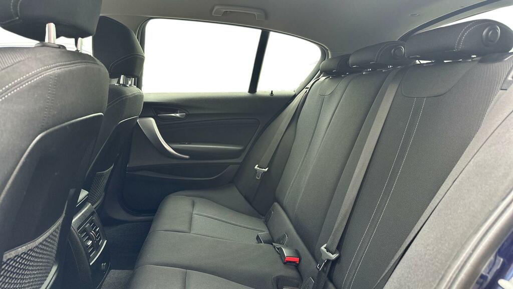 BMW 1 Series 1.5 118I Sport Blue #4
